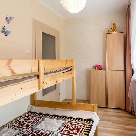 Apartament Rodzinny Wyspa Solna Apartment